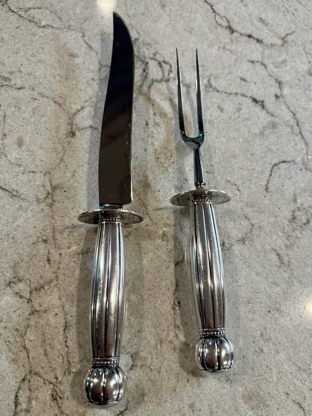 Vintage Silver plate 2 PIECE CARVING SET - Roger’s Bros - Stainless blade